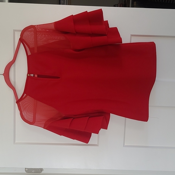 Red Blouse with mesh shoulders & flowy sleeves - Picture 2 of 5